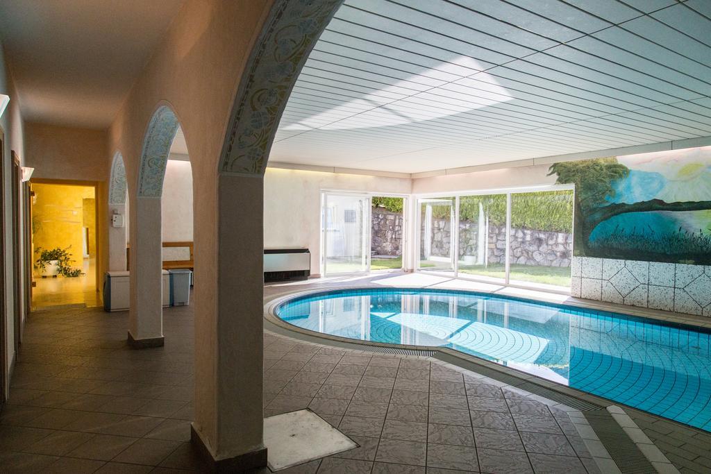 Residence Krone Schenna Dış mekan fotoğraf
