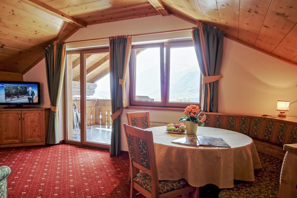 Residence Krone Schenna Dış mekan fotoğraf