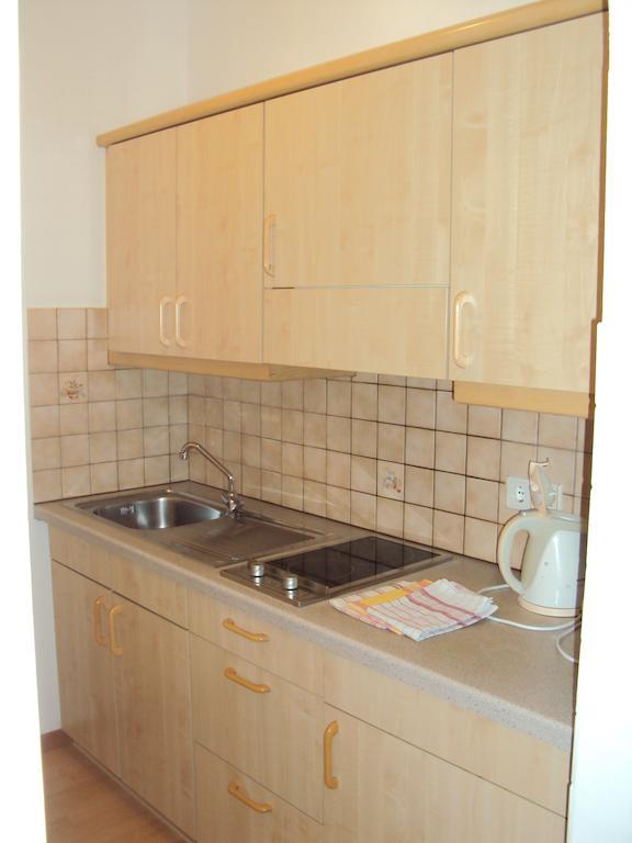 Residence Krone Schenna Oda fotoğraf