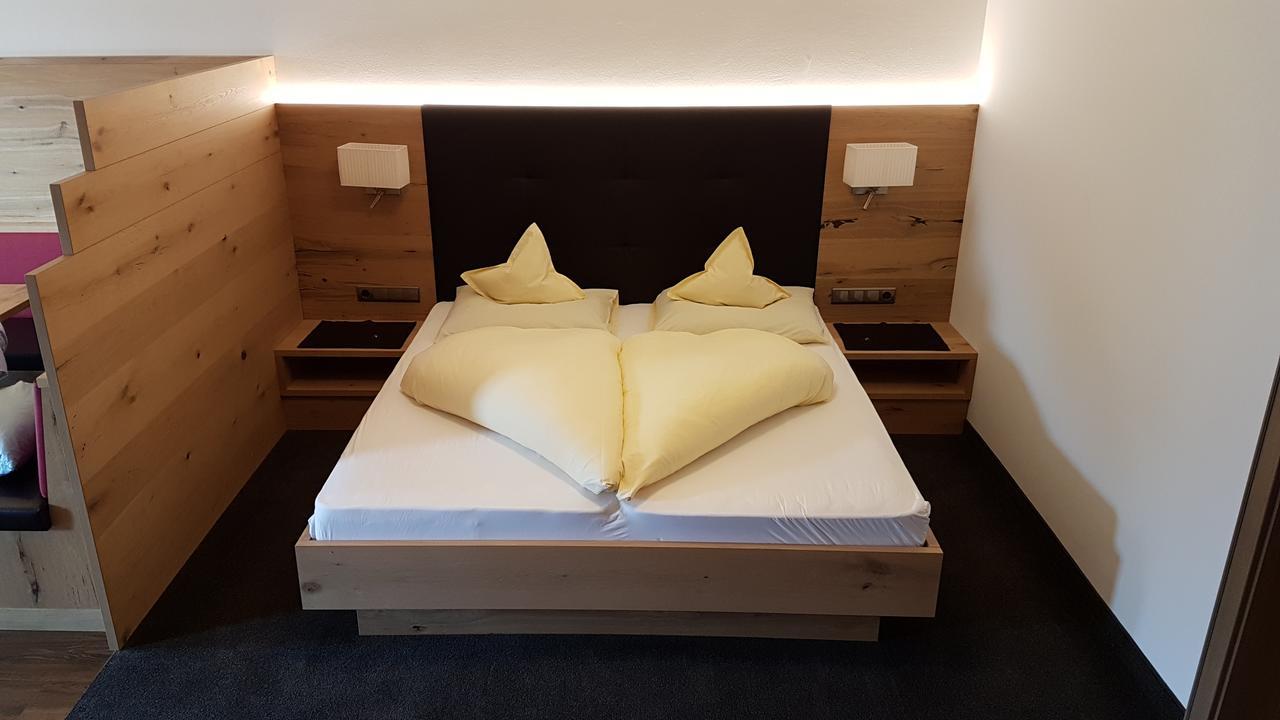 Residence Krone Schenna Dış mekan fotoğraf