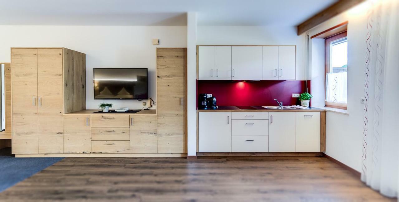 Residence Krone Schenna Dış mekan fotoğraf
