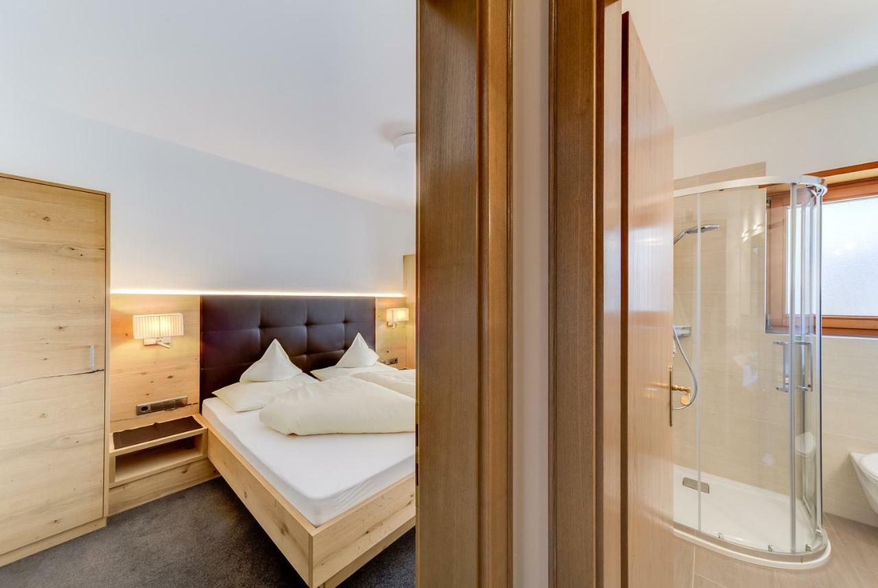Residence Krone Schenna Dış mekan fotoğraf
