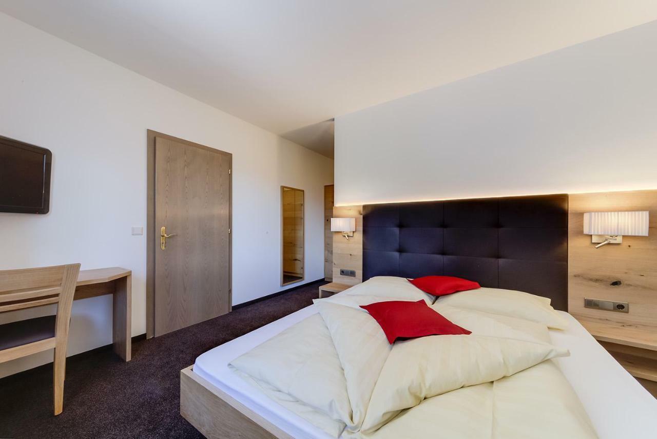 Residence Krone Schenna Dış mekan fotoğraf